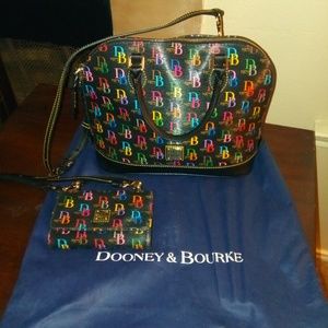Dooney and Bourke DB75 handbag and shoulder pouch